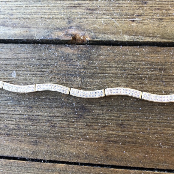 NWOT 925 Sterling Silver Gold Vermeil Overlay Crystal Wavy Tennis Bracelet! - Picture 7 of 13